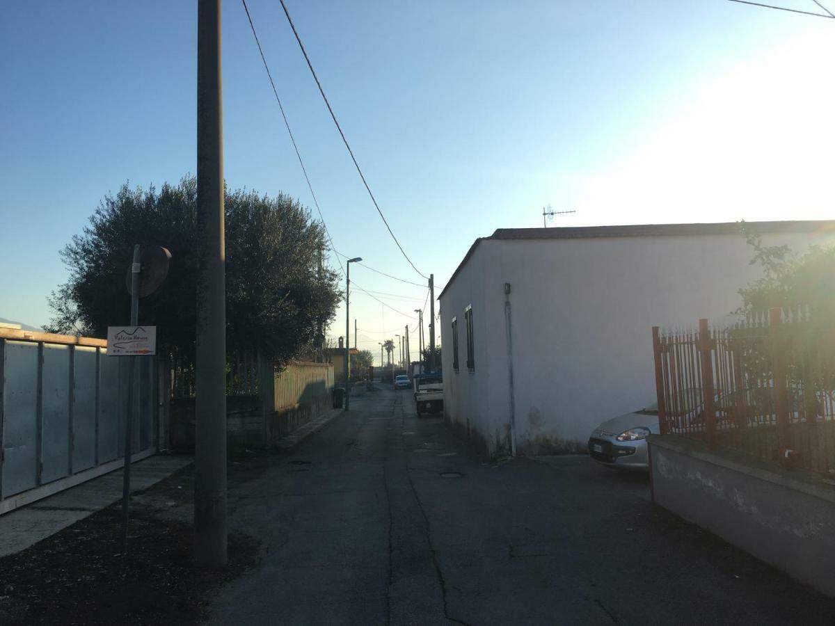 Valeria House Apartment Scafati Luaran gambar